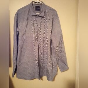 Tommy Bahama men's long sleeve button down dress shirt